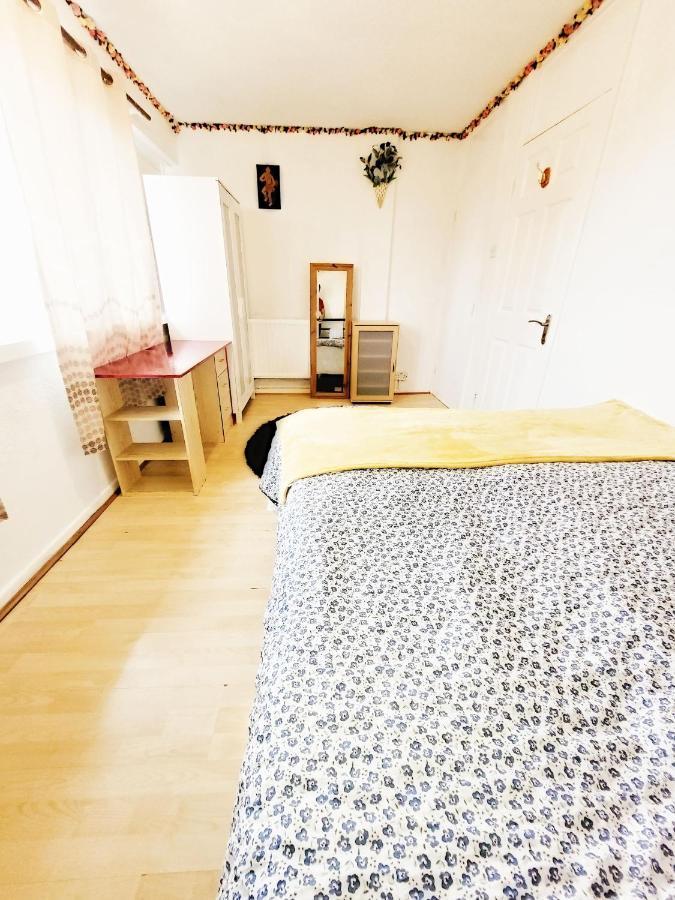 Excellent Double Rooms In Cheap Rate Around Central Londres Exterior foto